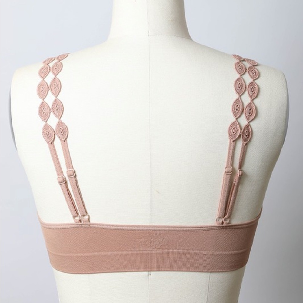 46. CLEARANCE! LAST 1! Tan Bralette Mocha Lace Appliqué Adjustable Boho Bohemian - Picture 4 of 4